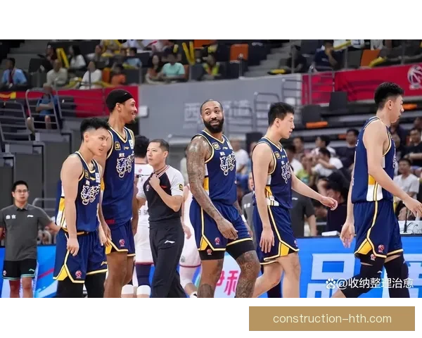 CBA联赛激烈对决继续升级球员表现引发球迷热议