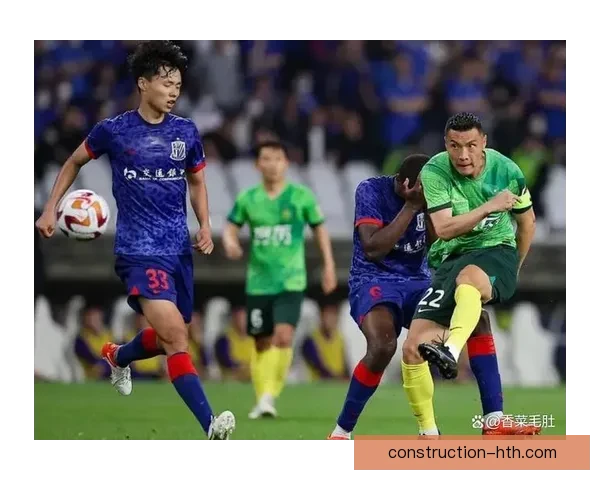 中超最新战报：劲旅逆转夺冠引球迷热议全场精彩瞬间