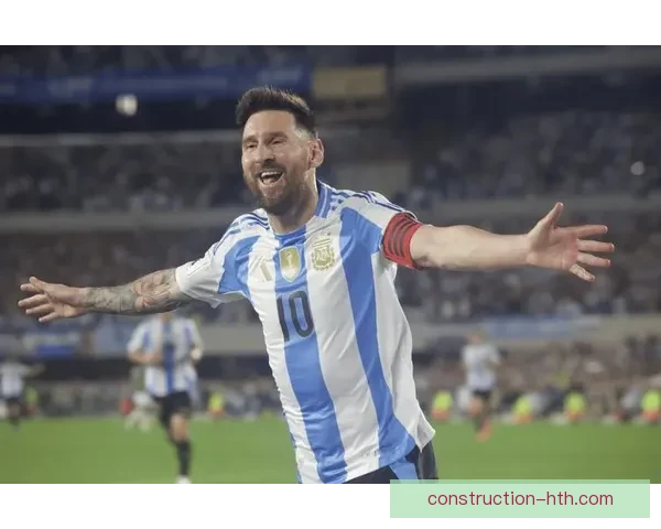 梅西携阿根廷队征战世界杯决赛 展现传奇球技引爆全球球迷热潮