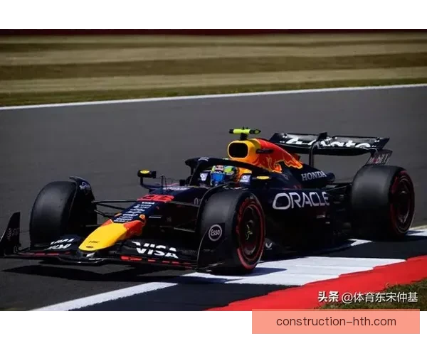 F1赛季最新动态揭晓车队策略与车手竞争格局分析