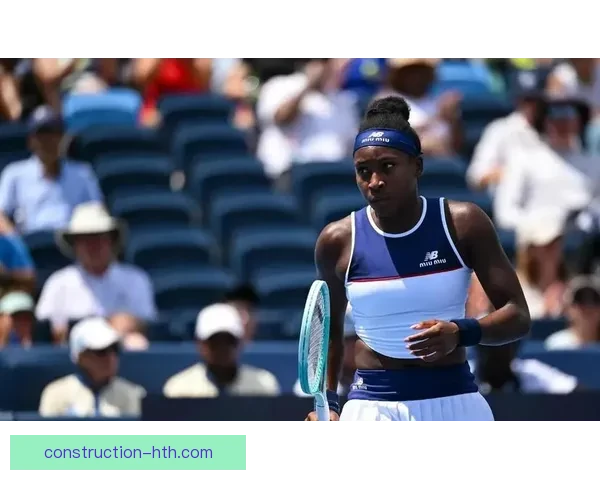 世界网球名将再度交锋 激烈对决燃爆全场 观众见证历史性时刻