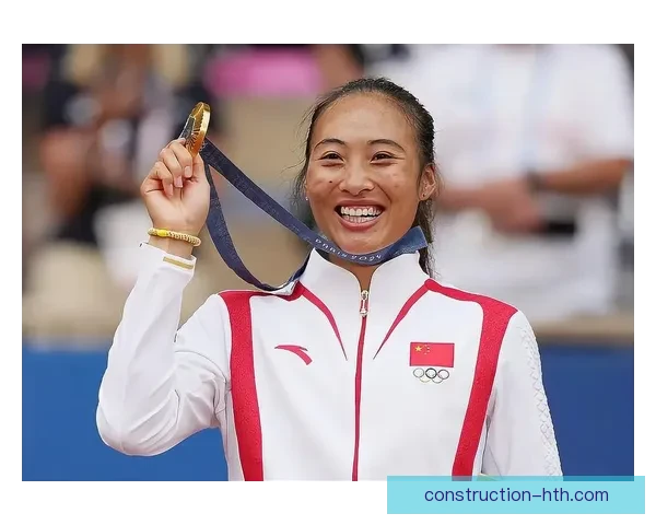 东京奥运会赛场再现奇迹 中国运动员夺金刷新纪录